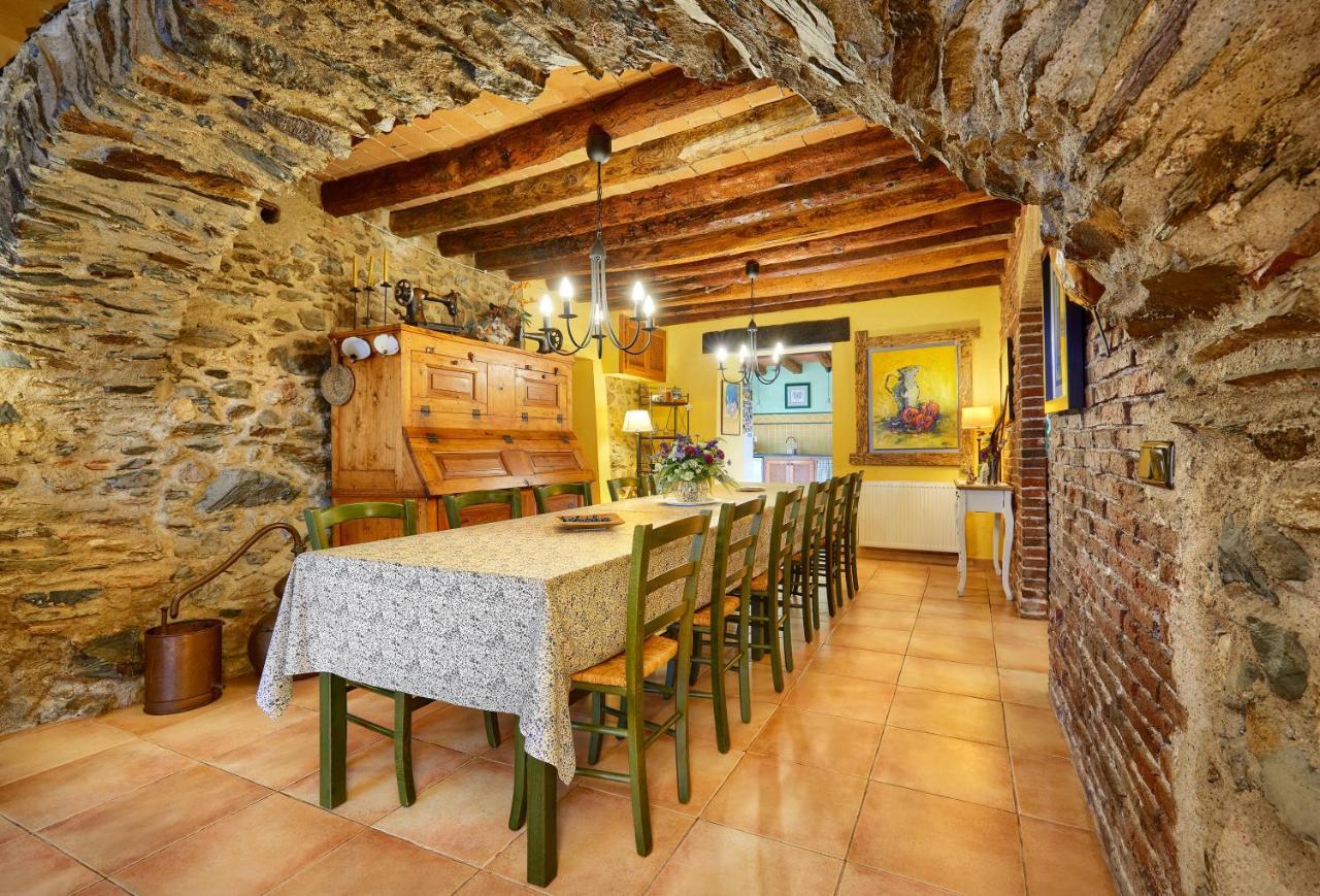 Casa Rural Can Coll Garriguella Eksteriør billede